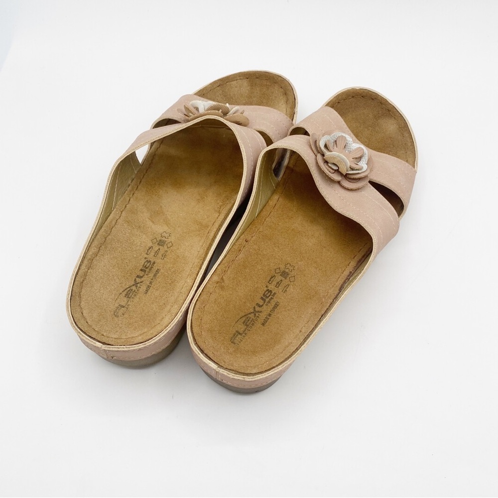 Flexus by Spring Step Sandals Slip onFloral Accent Comfort Casual Elegant Size 9 - Picture 4 of 9